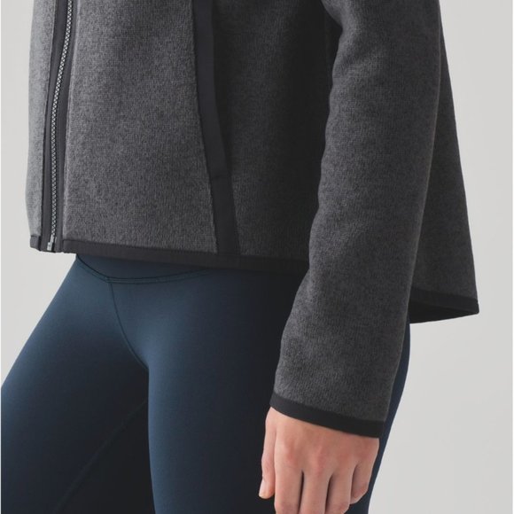 Lululemon Its Fleecing Cold Zip Up Heathered Black/Black 6 - Picture 7 of 16